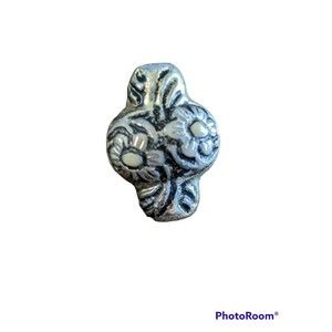 Vintage Silver Tone Black Bead Floral 1/2" Charm Necklace Bracelet Roller Shape